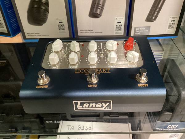Laney Lionheart (1)